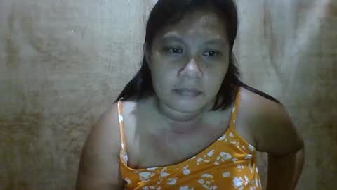 Snapshot of naughtypinay08 chatting on 07-07-26, 11:58 juls online show from 07-07-26, 11:58