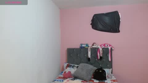 naughtyplayass online show from 02-04-25, 09:41