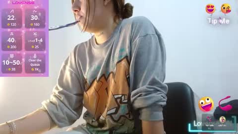 naughtyplayass online show from 02-20-25, 06:24