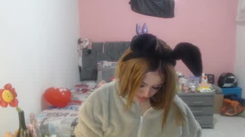 naughtyplayass online show from 03-12-25, 04:35