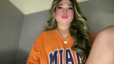 Snapshot of naughtyrosecum chatting on 10-02-25, 06:04 Rose Wilson online show from 10-02-25, 06:04