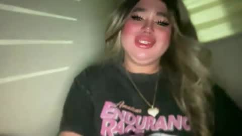 Snapshot of naughtyrosecum chatting on 10-22-25, 03:45 Rose Wilson online show from 10-22-25, 03:45