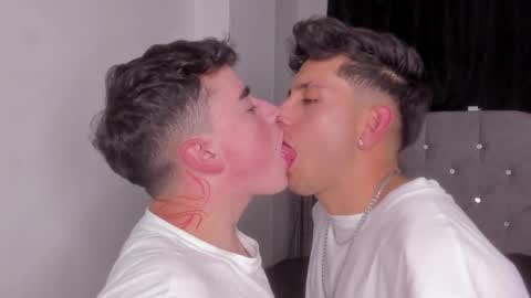 Salomon and Andy online show from 02-15-26, 01:13