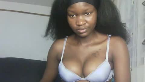 Snapshot of naughtysilvy878815 chatting on 01-10-26, 09:30 naughtysilvy878815 online show from 01-10-26, 09:30