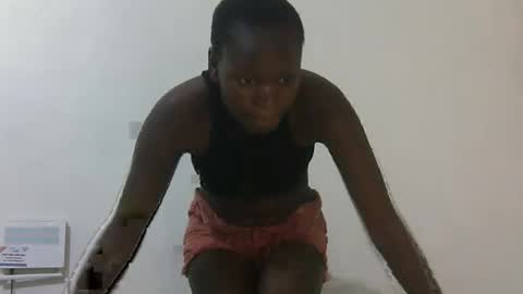 Snapshot of naughtysilvy878815 chatting on 03-26-26, 11:05 naughtysilvy878815 online show from 03-26-26, 11:05