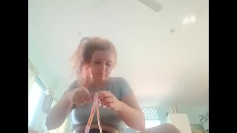 Snapshot of naughtyt333n chatting on 03-04-26, 04:40 Naughty Jess online show from 03-04-26, 04:40