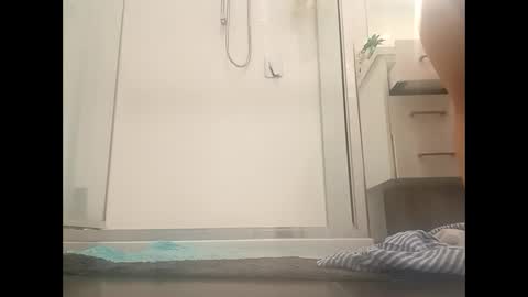 Snapshot of naughtyt333n chatting on 03-09-26, 08:07 Naughty Jess online show from 03-09-26, 08:07