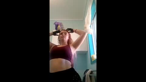 Snapshot of naughtyt333n chatting on 03-25-26, 05:57 Naughty Jess online show from 03-25-26, 05:57