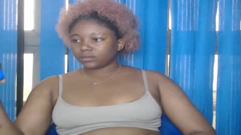 naughtyxpussyx online show from 09-29-25, 08:08