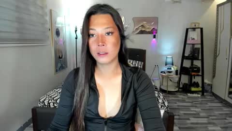 Snapshot of naugtycummer69 chatting on 11-16-25, 04:51 JAY online show from 11-16-25, 04:51