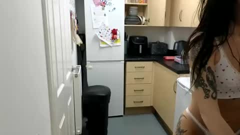 Snapshot of navyrayne chatting on 12-08-24, 08:58 Navyrein online show from 12-08-24, 08:58