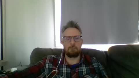 nawtydom1977 online show from 04-16-26, 03:46
