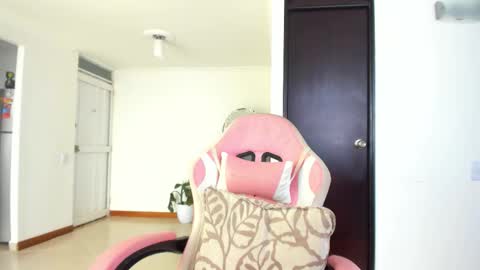 Snapshot of nayah_williams chatting on 11-05-25, 06:30 Nayah Williams - OnlyFans online show from 11-05-25, 06:30