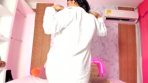 Snapshot of nayara_edem chatting on 04-06-26, 04:46 nayara online show from 04-06-26, 04:46