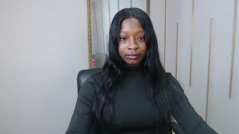 Nayaris 3 online show from 06-15-26, 02:41