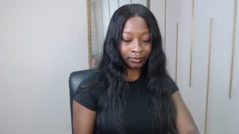 Nayaris 3 online show from 06-16-26, 03:47