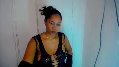 nayeisi_nicol online show from 09-10-25, 08:42