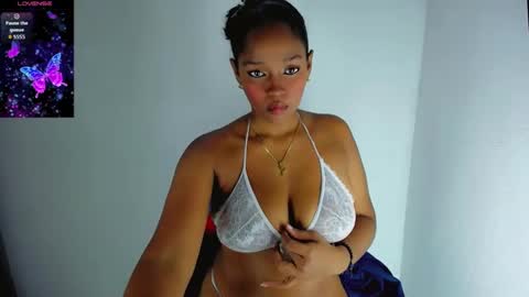 nayeisi_nicol online show from 09-18-25, 04:36