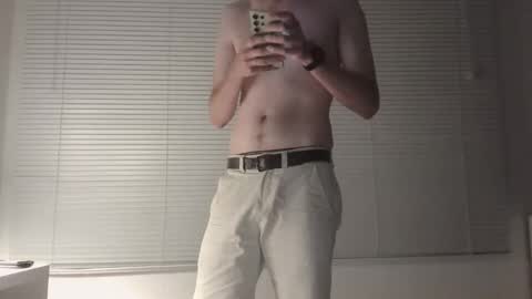 nayesie02 online show from 11-02-25, 12:07