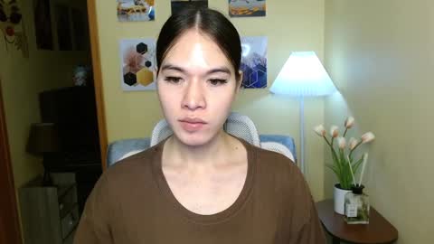Nayika Huge online show from 01-21-25, 08:30