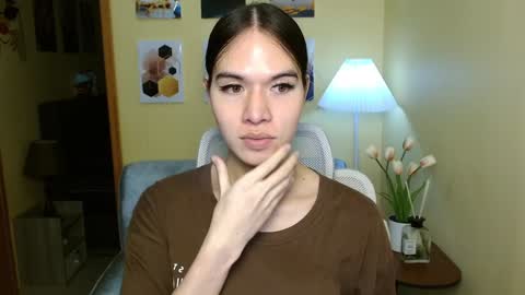 Nayika Huge online show from 01-31-25, 09:16