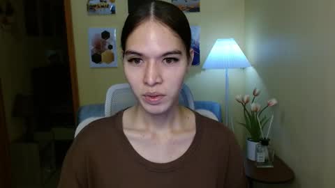 Nayika Huge online show from 09-17-25, 05:53