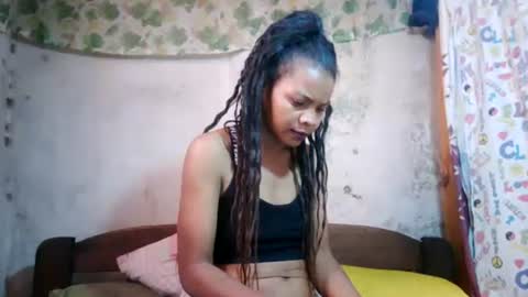 Nayla online show from 06-11-26, 07:06