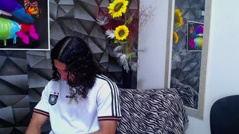 Nazper online show from 01-23-25, 03:43