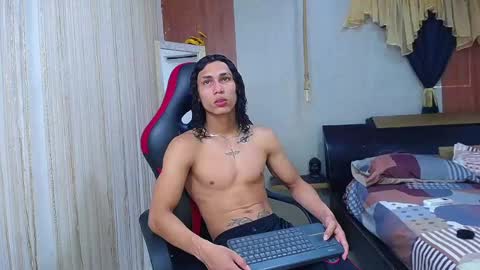 Snapshot of nazper_ chatting on 03-23-26, 09:19 Nazper online show from 03-23-26, 09:19