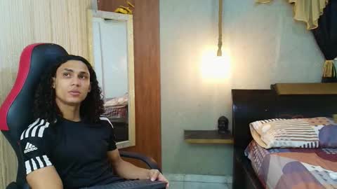 Snapshot of nazper_ chatting on 03-25-26, 08:48 Nazper online show from 03-25-26, 08:48