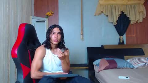 Snapshot of nazper_ chatting on 05-14-26, 03:52 Nazper online show from 05-14-26, 03:52