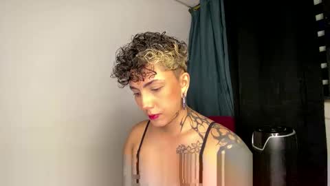 nazzz10 online show from 12-05-25, 02:20