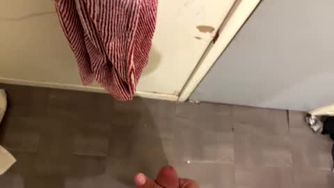 nbarrie98 online show from 12-17-24, 01:39