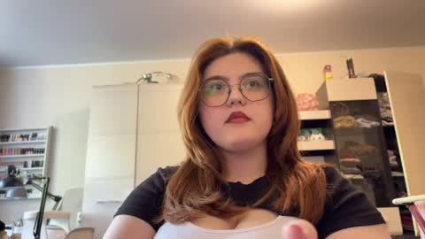 Snapshot of nectardream chatting on 05-24-26, 06:29 nectardream online show from 05-24-26, 06:29