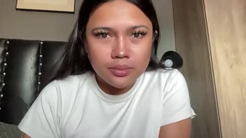 Snapshot of needyou_xxx chatting on 02-06-26, 11:41 karla online show from 02-06-26, 11:41