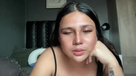 Snapshot of needyou_xxx chatting on 02-15-26, 08:35 karla online show from 02-15-26, 08:35