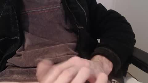 needyoujust online show from 02-08-26, 01:09