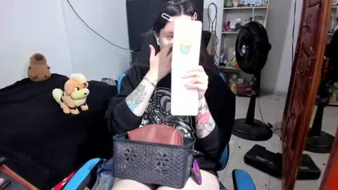 Geek Nicole    im Neeko UwU online show from 06-14-26, 11:23