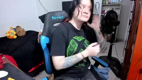 Geek Nicole    im Neeko UwU online show from 06-19-26, 11:36
