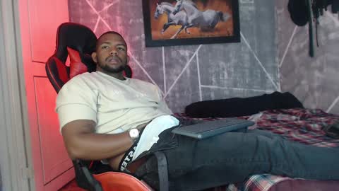 negritomeloso_k18 online show from 10-01-25, 05:41