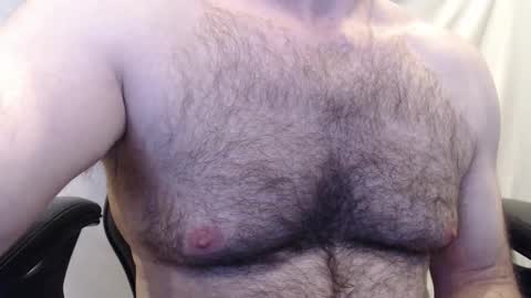 GuyNextDoor online show from 02-09-26, 06:56