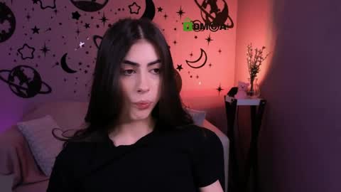 Snapshot of nekky_mouse chatting on 04-26-26, 09:18 Meow online show from 04-26-26, 09:18