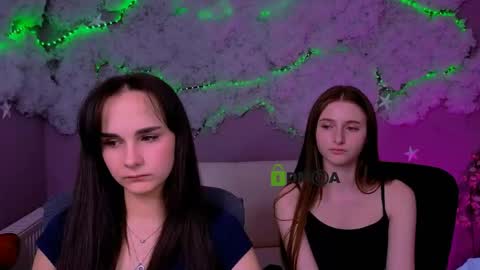 Snapshot of nekky_mouse chatting on 05-11-26, 04:04 Meow online show from 05-11-26, 04:04