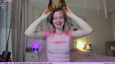 neko_kitsune online show from 12-16-25, 06:24