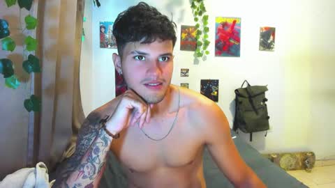 Snapshot of nekoboy01 chatting on 09-25-25, 08:23 Nekoboy online show from 09-25-25, 08:23