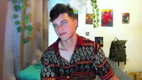 Snapshot of nekoboy01 chatting on 09-28-25, 06:02 Nekoboy online show from 09-28-25, 06:02