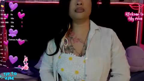 Miah online show from 06-18-26, 10:52