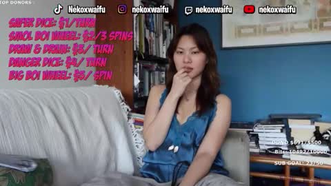 Snapshot of nekoxwaifu chatting on 03-27-26, 04:07 nekoxwaifu online show from 03-27-26, 04:07