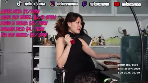 Snapshot of nekoxwaifu chatting on 04-30-26, 09:26 nekoxwaifu online show from 04-30-26, 09:26