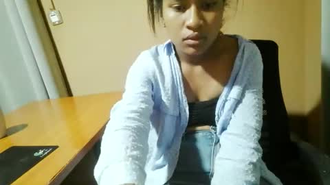 nelia_84 online show from 05-04-26, 05:53